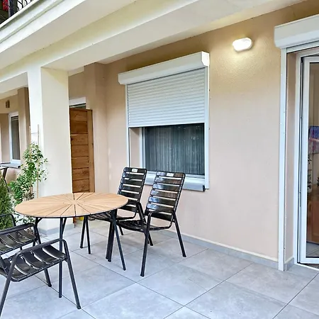 Lägenhet Szum Lasu Blue Mare Z Basenem Epapartamenty *